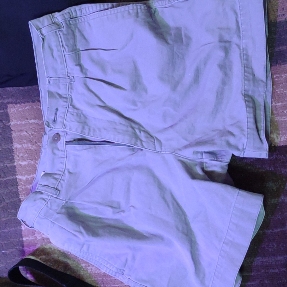 Dockers shorts